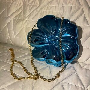 Blue flower purse